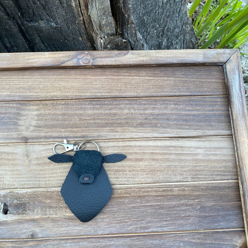 Cow Keychain - Picture 5 of 5